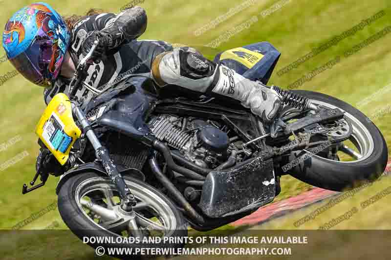 cadwell no limits trackday;cadwell park;cadwell park photographs;cadwell trackday photographs;enduro digital images;event digital images;eventdigitalimages;no limits trackdays;peter wileman photography;racing digital images;trackday digital images;trackday photos